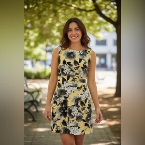 Signature Sabrina women’s yellow, black and white sheath dress size 14P fitted